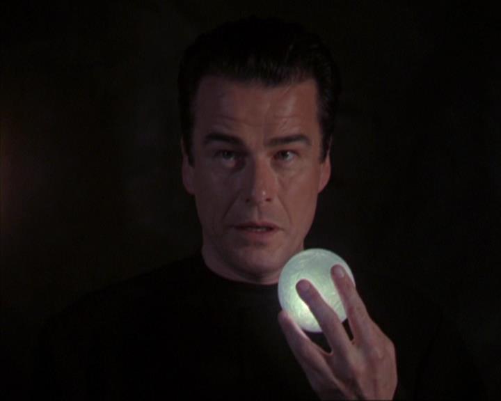 Charmed-Online-dot-320ExitStrategy1563.jpg Charmed-Online-dot-320ExitStrategy1563.jpg