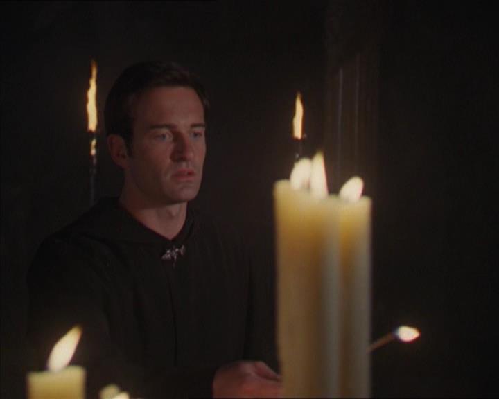 Charmed-Online-dot-320LookWhosBarking0440.jpg Charmed-Online-dot-320LookWhosBarking0440.jpg