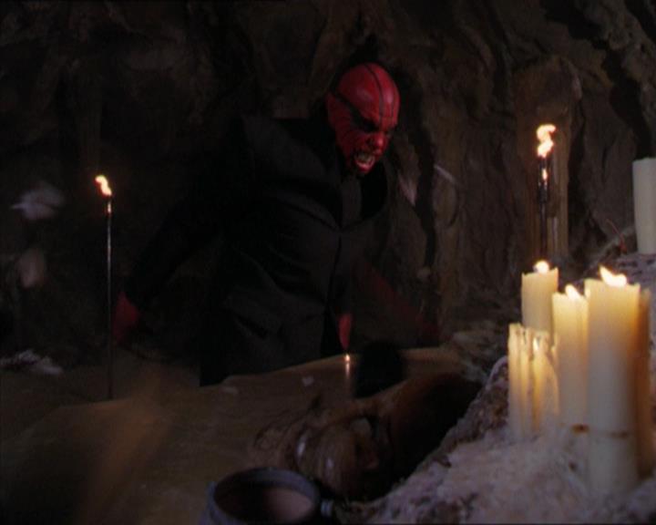 Charmed-Online-dot-320LookWhosBarking0478.jpg Charmed-Online-dot-320LookWhosBarking0478.jpg