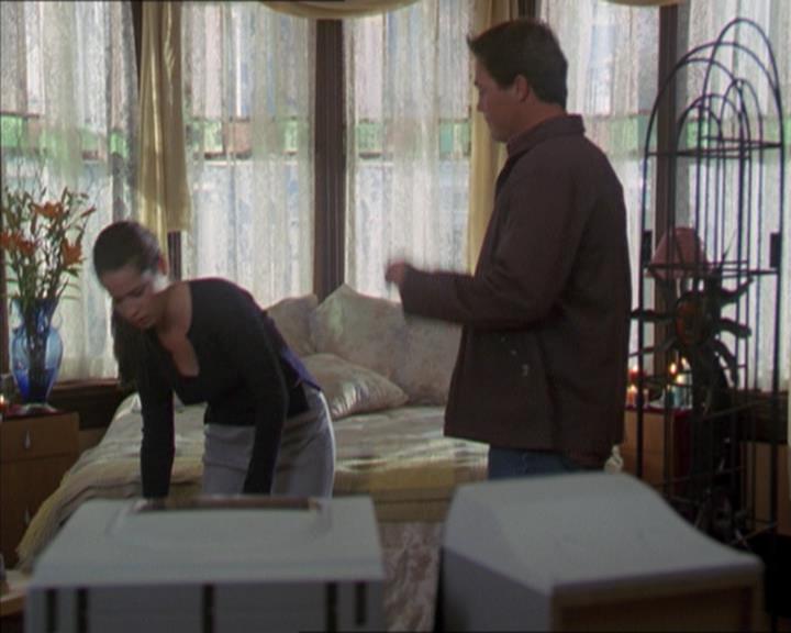 Charmed-Online-dot-320LookWhosBarking0544.jpg Charmed-Online-dot-320LookWhosBarking0544.jpg