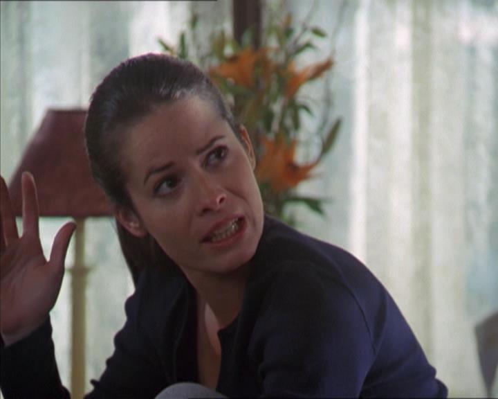 Charmed-Online-dot-320LookWhosBarking0554.jpg Charmed-Online-dot-320LookWhosBarking0554.jpg