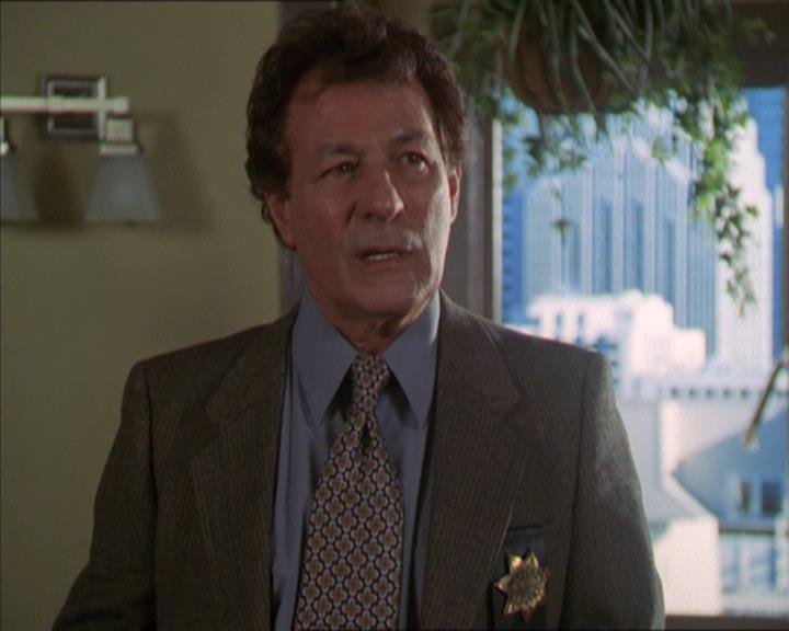 Charmed-Online-dot-320LookWhosBarking0665.jpg Charmed-Online-dot-320LookWhosBarking0665.jpg