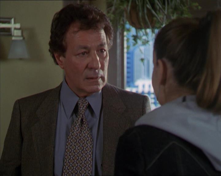 Charmed-Online-dot-320LookWhosBarking0684.jpg Charmed-Online-dot-320LookWhosBarking0684.jpg