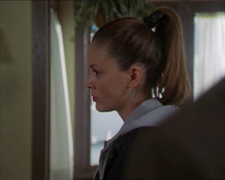 Charmed-Online-dot-320LookWhosBarking0689.jpg
