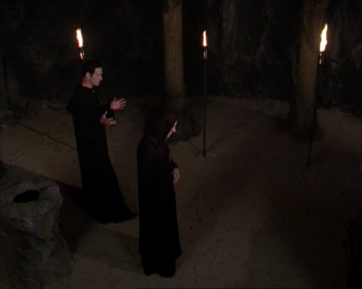 Charmed-Online-dot-320LookWhosBarking0705.jpg Charmed-Online-dot-320LookWhosBarking0705.jpg