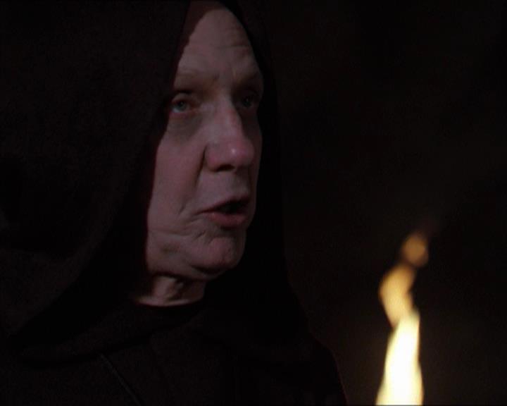 Charmed-Online-dot-320LookWhosBarking0739.jpg Charmed-Online-dot-320LookWhosBarking0739.jpg