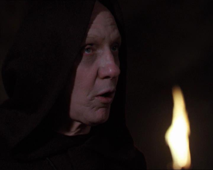 Charmed-Online-dot-320LookWhosBarking0751.jpg Charmed-Online-dot-320LookWhosBarking0751.jpg