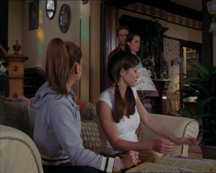 Charmed-Online-dot-320LookWhosBarking0809.jpg Charmed-Online-dot-320LookWhosBarking0809.jpg