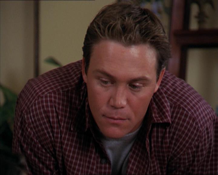 Charmed-Online-dot-320LookWhosBarking0849.jpg Charmed-Online-dot-320LookWhosBarking0849.jpg