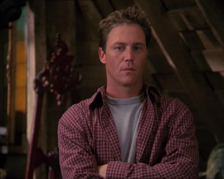 Charmed-Online-dot-320LookWhosBarking0882.jpg Charmed-Online-dot-320LookWhosBarking0882.jpg