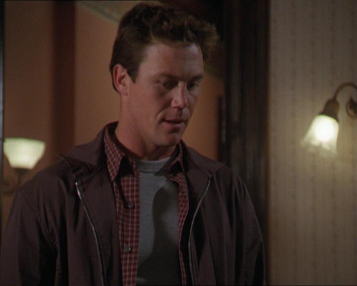 Charmed-Online-dot-320LookWhosBarking0932.jpg Charmed-Online-dot-320LookWhosBarking0932.jpg