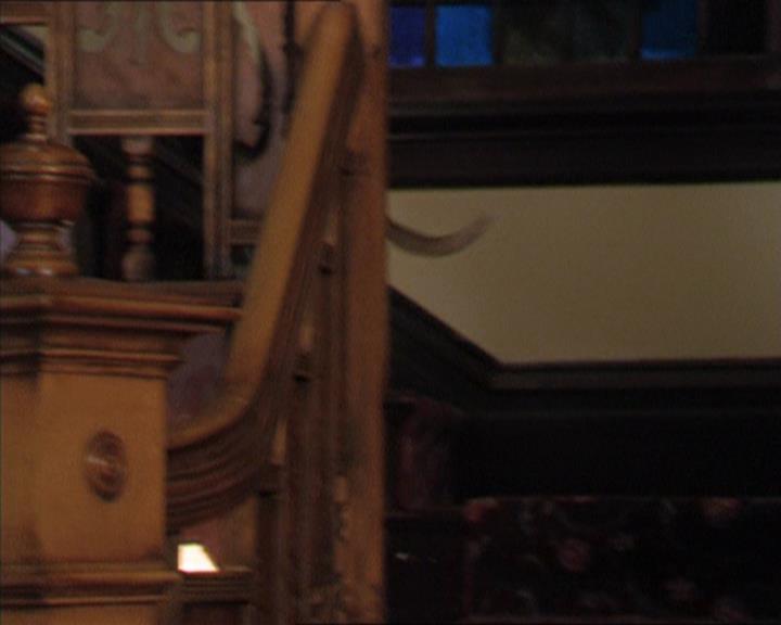 Charmed-Online-dot-320LookWhosBarking1033.jpg Charmed-Online-dot-320LookWhosBarking1033.jpg