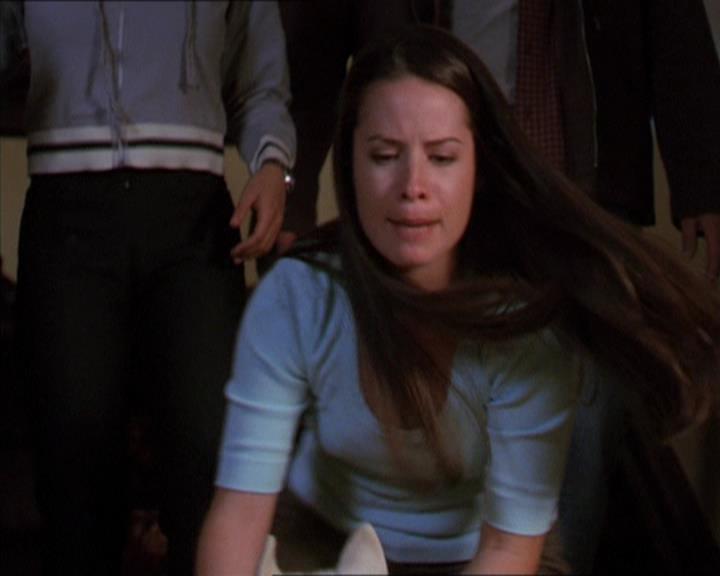 Charmed-Online-dot-320LookWhosBarking1041.jpg Charmed-Online-dot-320LookWhosBarking1041.jpg