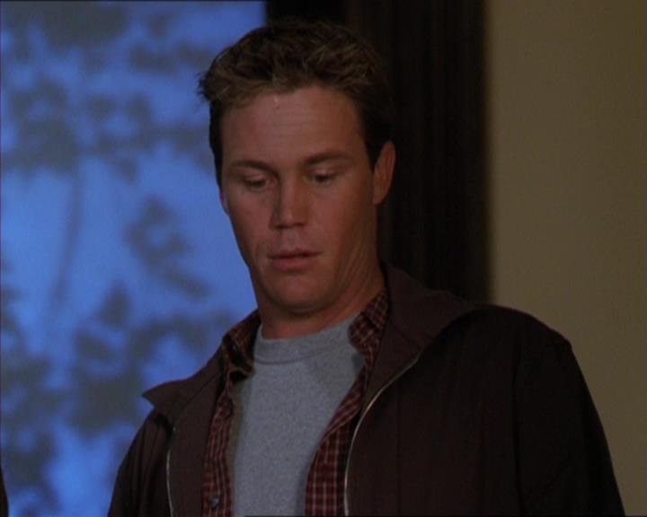 Charmed-Online-dot-320LookWhosBarking1056.jpg Charmed-Online-dot-320LookWhosBarking1056.jpg