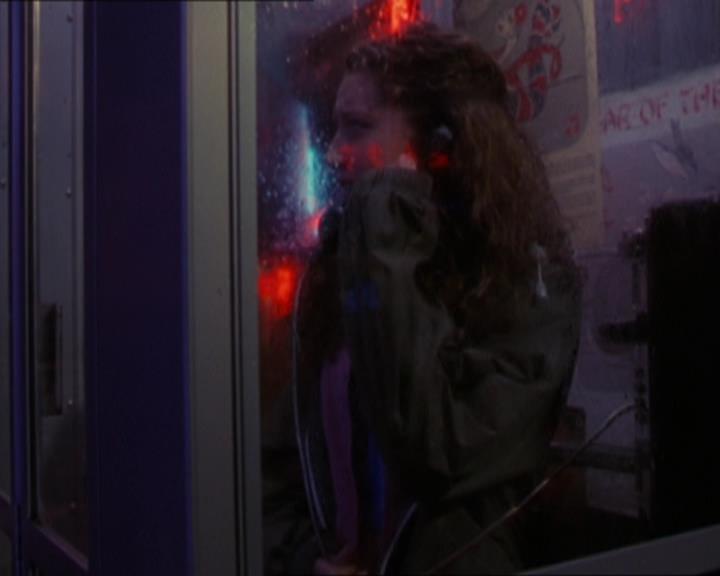 Charmed-Online-dot-320LookWhosBarking1133.jpg Charmed-Online-dot-320LookWhosBarking1133.jpg