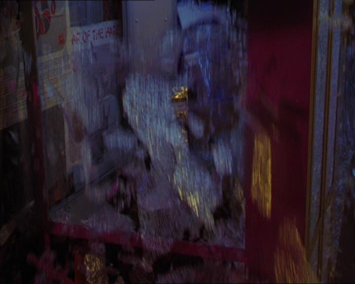 Charmed-Online-dot-320LookWhosBarking1145.jpg Charmed-Online-dot-320LookWhosBarking1145.jpg