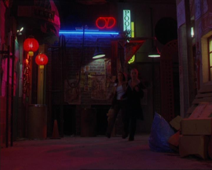 Charmed-Online-dot-320LookWhosBarking1156.jpg Charmed-Online-dot-320LookWhosBarking1156.jpg