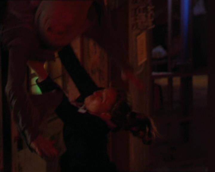 Charmed-Online-dot-320LookWhosBarking1167.jpg Charmed-Online-dot-320LookWhosBarking1167.jpg