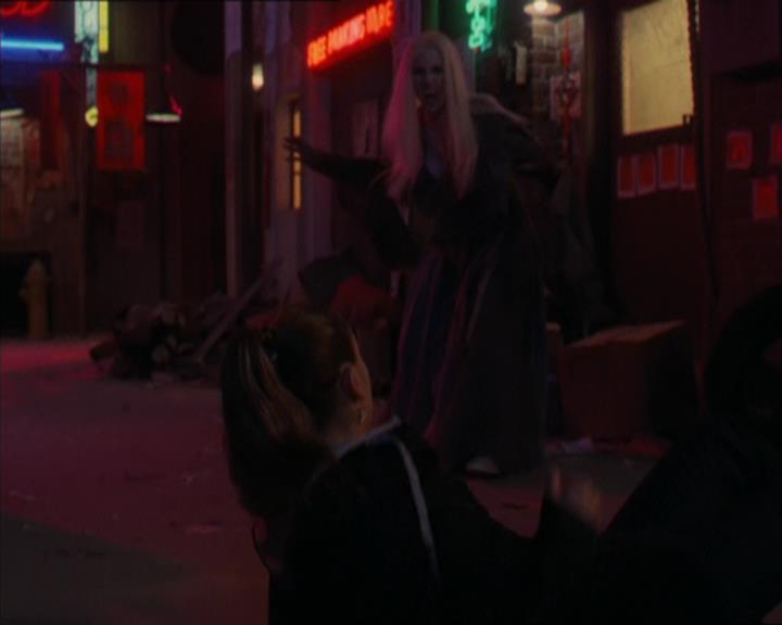 Charmed-Online-dot-320LookWhosBarking1179.jpg Charmed-Online-dot-320LookWhosBarking1179.jpg