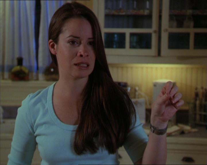 Charmed-Online-dot-320LookWhosBarking1302.jpg Charmed-Online-dot-320LookWhosBarking1302.jpg