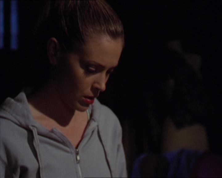 Charmed-Online-dot-320LookWhosBarking1330.jpg Charmed-Online-dot-320LookWhosBarking1330.jpg