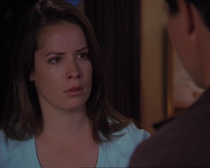 Charmed-Online-dot-320LookWhosBarking1387.jpg Charmed-Online-dot-320LookWhosBarking1387.jpg