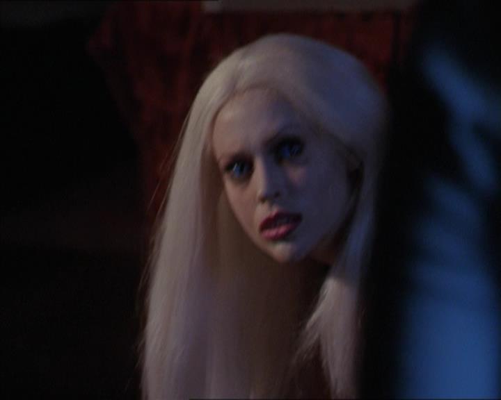 Charmed-Online-dot-320LookWhosBarking1460.jpg Charmed-Online-dot-320LookWhosBarking1460.jpg