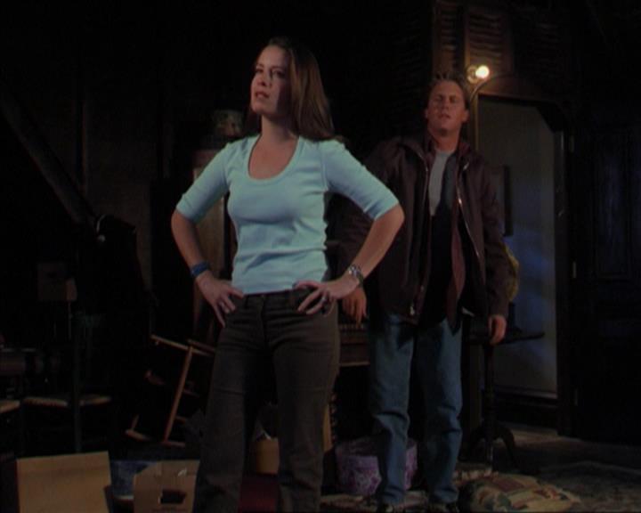 Charmed-Online-dot-320LookWhosBarking1488.jpg Charmed-Online-dot-320LookWhosBarking1488.jpg