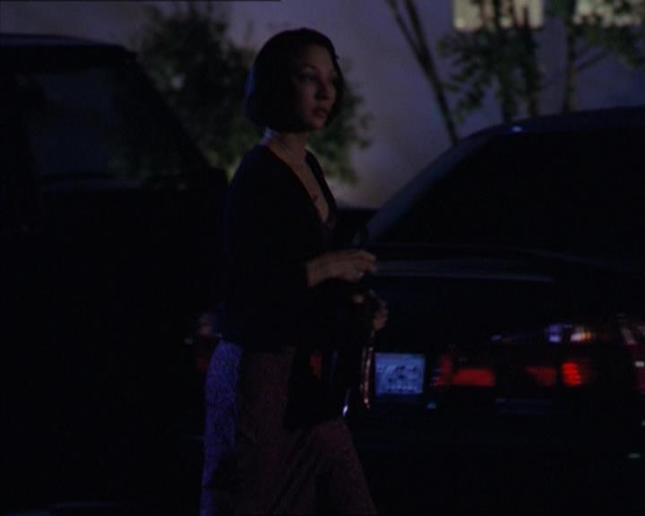 Charmed-Online-dot-320LookWhosBarking1644.jpg Charmed-Online-dot-320LookWhosBarking1644.jpg