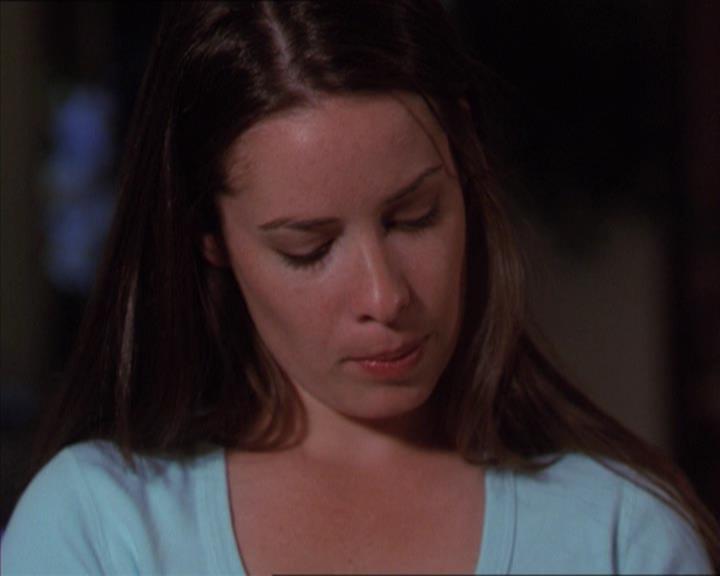 Charmed-Online-dot-320LookWhosBarking1766.jpg Charmed-Online-dot-320LookWhosBarking1766.jpg