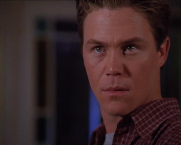 Charmed-Online-dot-320LookWhosBarking1768.jpg Charmed-Online-dot-320LookWhosBarking1768.jpg