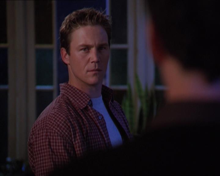 Charmed-Online-dot-320LookWhosBarking1777.jpg Charmed-Online-dot-320LookWhosBarking1777.jpg