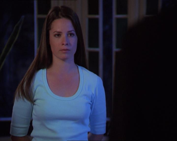 Charmed-Online-dot-320LookWhosBarking1784.jpg Charmed-Online-dot-320LookWhosBarking1784.jpg