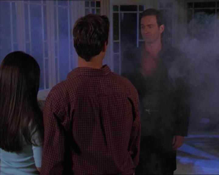 Charmed-Online-dot-320LookWhosBarking1846.jpg Charmed-Online-dot-320LookWhosBarking1846.jpg