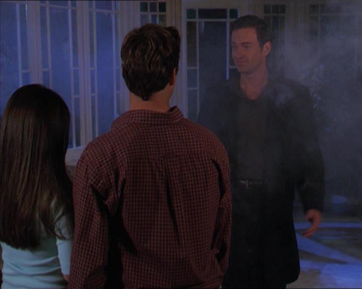 Charmed-Online-dot-320LookWhosBarking1847.jpg Charmed-Online-dot-320LookWhosBarking1847.jpg