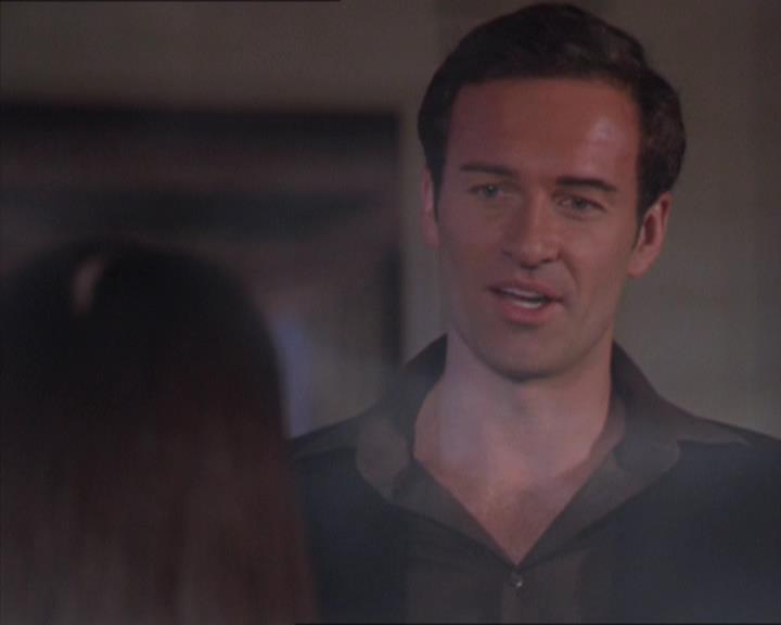 Charmed-Online-dot-320LookWhosBarking1851.jpg Charmed-Online-dot-320LookWhosBarking1851.jpg