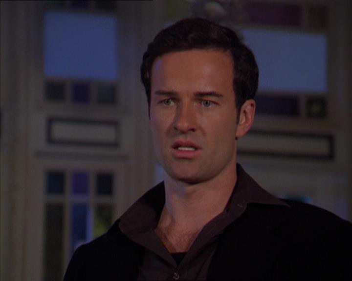 Charmed-Online-dot-320LookWhosBarking1868.jpg Charmed-Online-dot-320LookWhosBarking1868.jpg