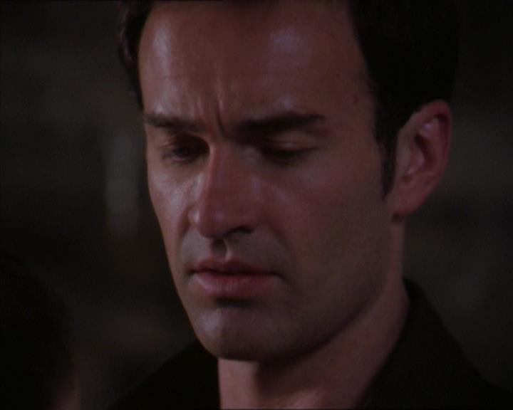 Charmed-Online-dot-320LookWhosBarking2156.jpg Charmed-Online-dot-320LookWhosBarking2156.jpg