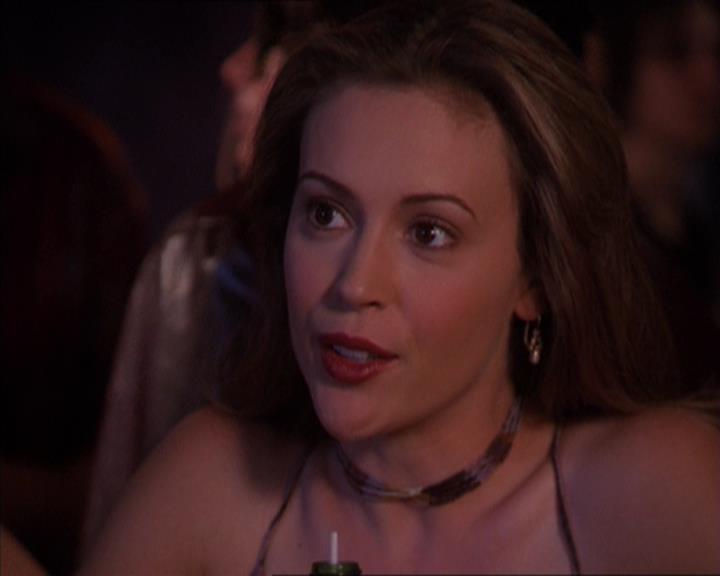 Charmed-Online-dot-320LookWhosBarking2299.jpg Charmed-Online-dot-320LookWhosBarking2299.jpg