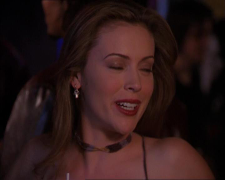 Charmed-Online-dot-320LookWhosBarking2320.jpg Charmed-Online-dot-320LookWhosBarking2320.jpg