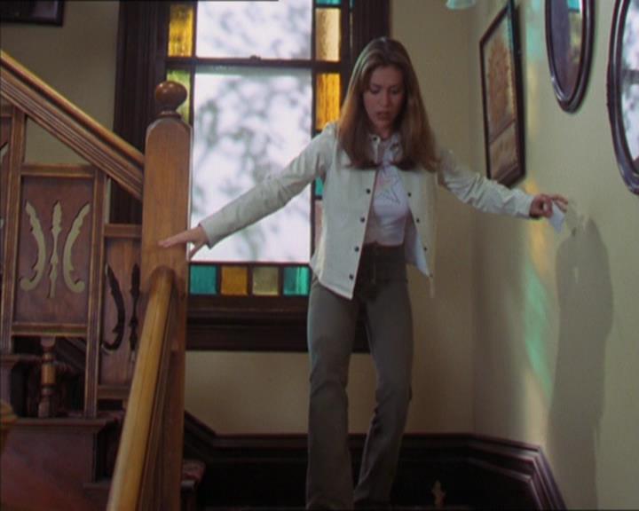 Charmed-Online-dot-322AllHellBreaksLoose0145.jpg Charmed-Online-dot-322AllHellBreaksLoose0145.jpg