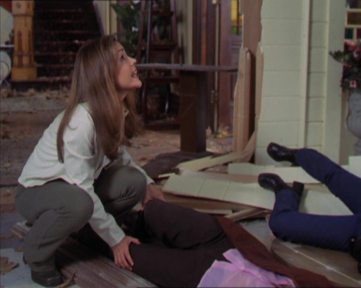 Charmed-Online-dot-322AllHellBreaksLoose0155.jpg Charmed-Online-dot-322AllHellBreaksLoose0155.jpg