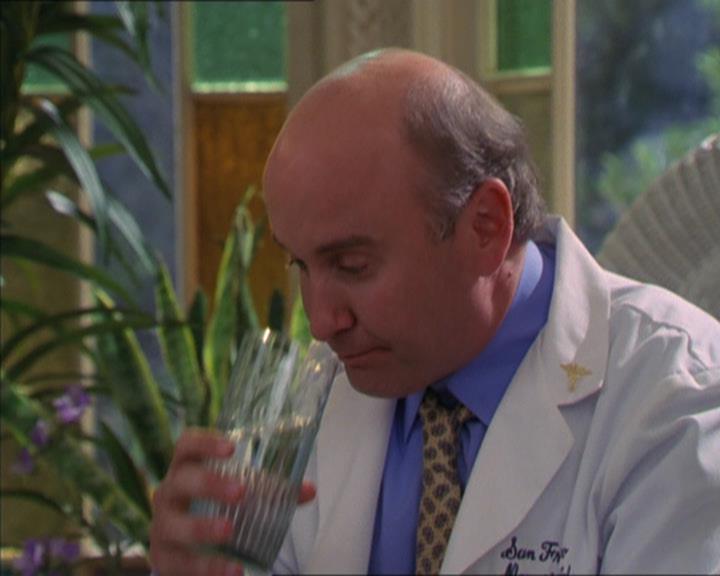 Charmed-Online-dot-322AllHellBreaksLoose0360.jpg Charmed-Online-dot-322AllHellBreaksLoose0360.jpg