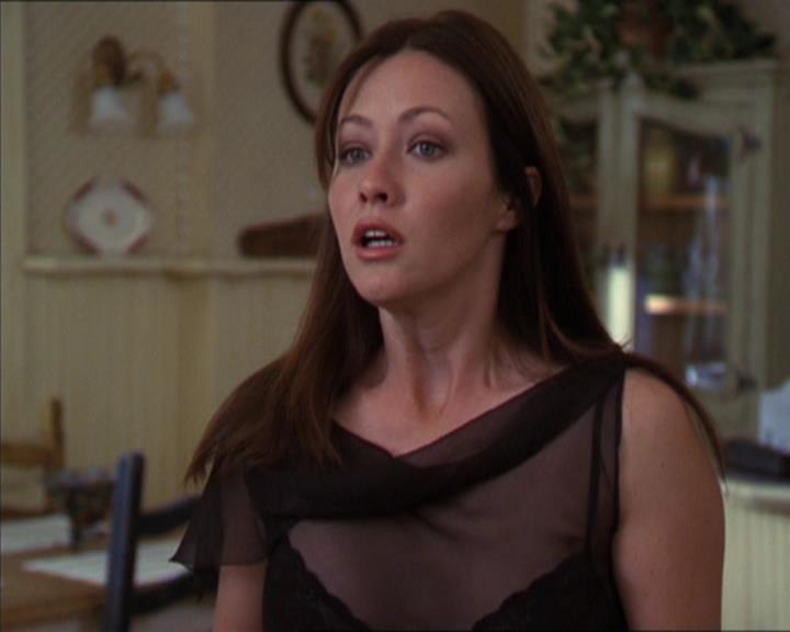 Charmed-Online-dot-322AllHellBreaksLoose0730.jpg