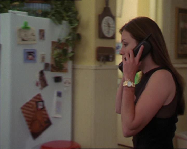 Charmed-Online-dot-322AllHellBreaksLoose0739.jpg Charmed-Online-dot-322AllHellBreaksLoose0739.jpg