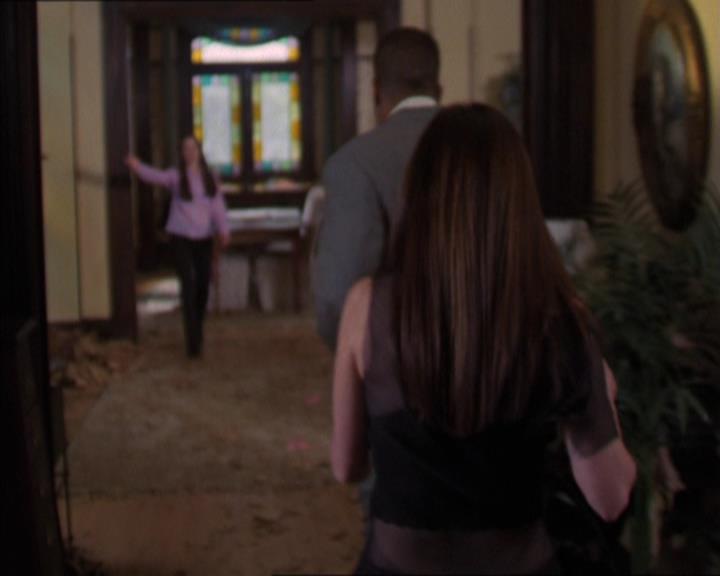 Charmed-Online-dot-322AllHellBreaksLoose0806.jpg Charmed-Online-dot-322AllHellBreaksLoose0806.jpg