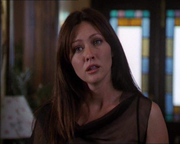 Charmed-Online-dot-322AllHellBreaksLoose0842.jpg Charmed-Online-dot-322AllHellBreaksLoose0842.jpg