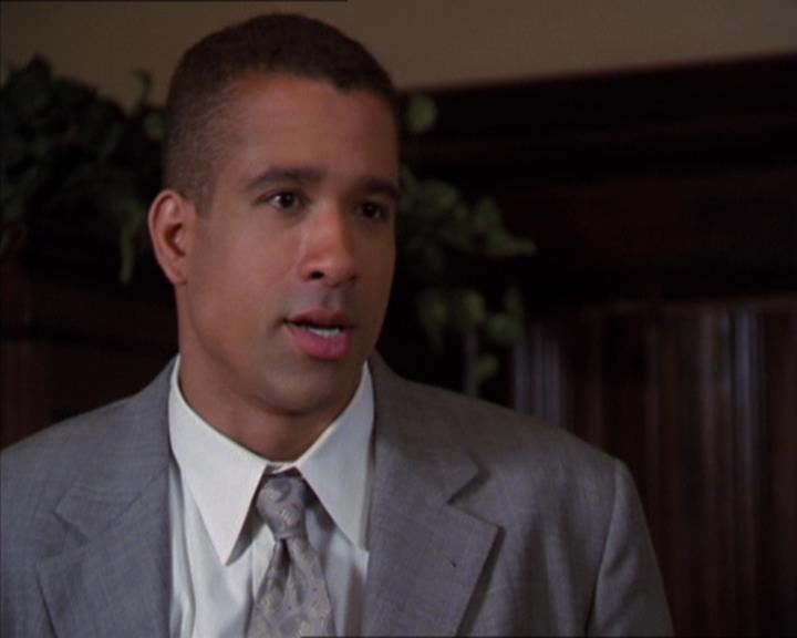 Charmed-Online-dot-322AllHellBreaksLoose0929.jpg Charmed-Online-dot-322AllHellBreaksLoose0929.jpg