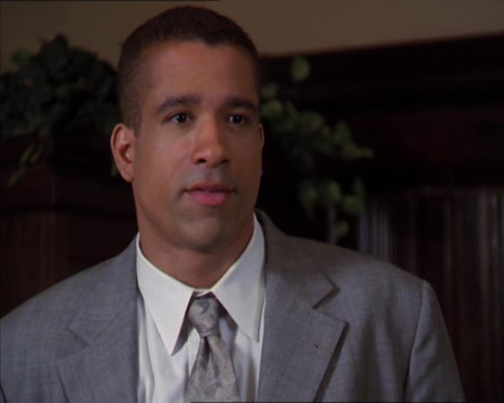 Charmed-Online-dot-322AllHellBreaksLoose0930.jpg Charmed-Online-dot-322AllHellBreaksLoose0930.jpg