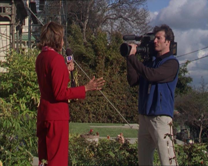 Charmed-Online-dot-322AllHellBreaksLoose0942.jpg Charmed-Online-dot-322AllHellBreaksLoose0942.jpg